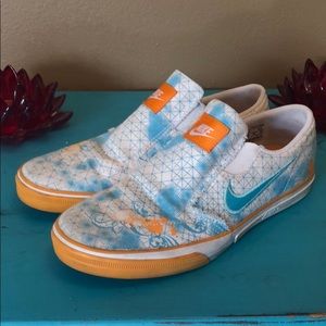 Nike Slip On Canvas Sneakers